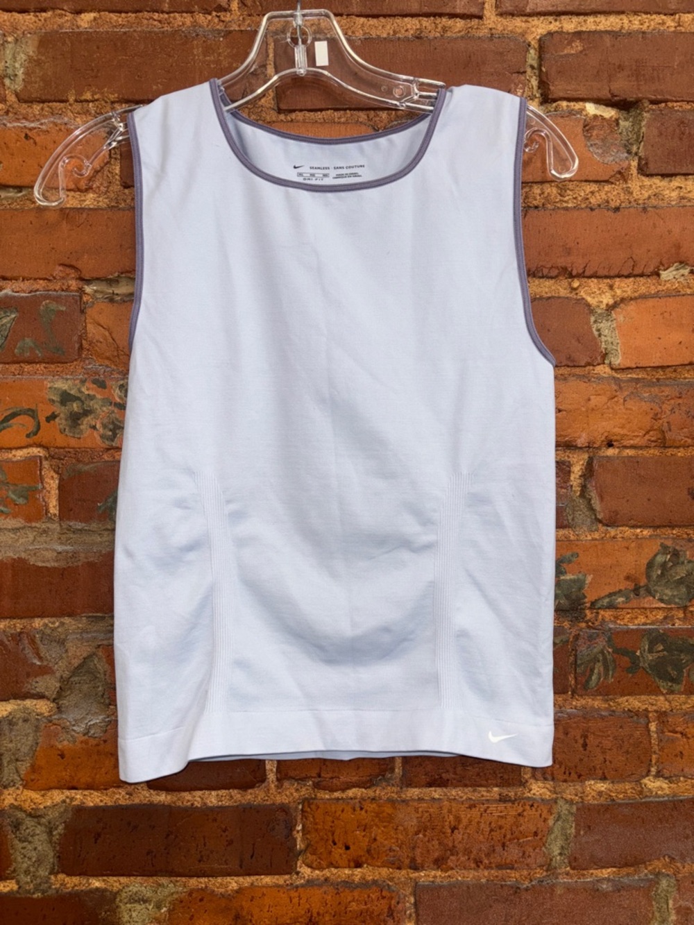 Nike Seamless Sans Couture Light Blue/Greyish & Purple Tank‎ size M/L